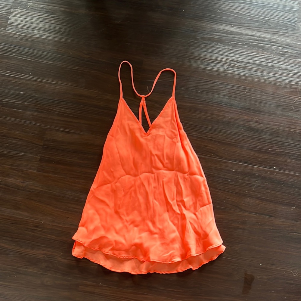 E by Eloise peach tank, with float bottom in great condition